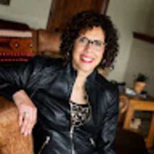 Meet your Posher, Paula